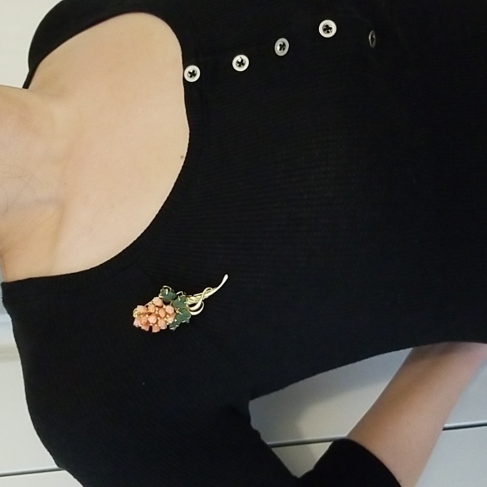 Pink Flower Pin - Picture 4 of 4